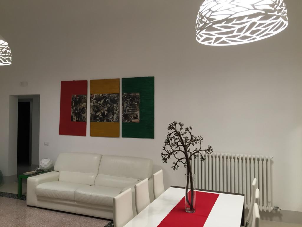 B&B Le Giravolte Lecce Extérieur photo