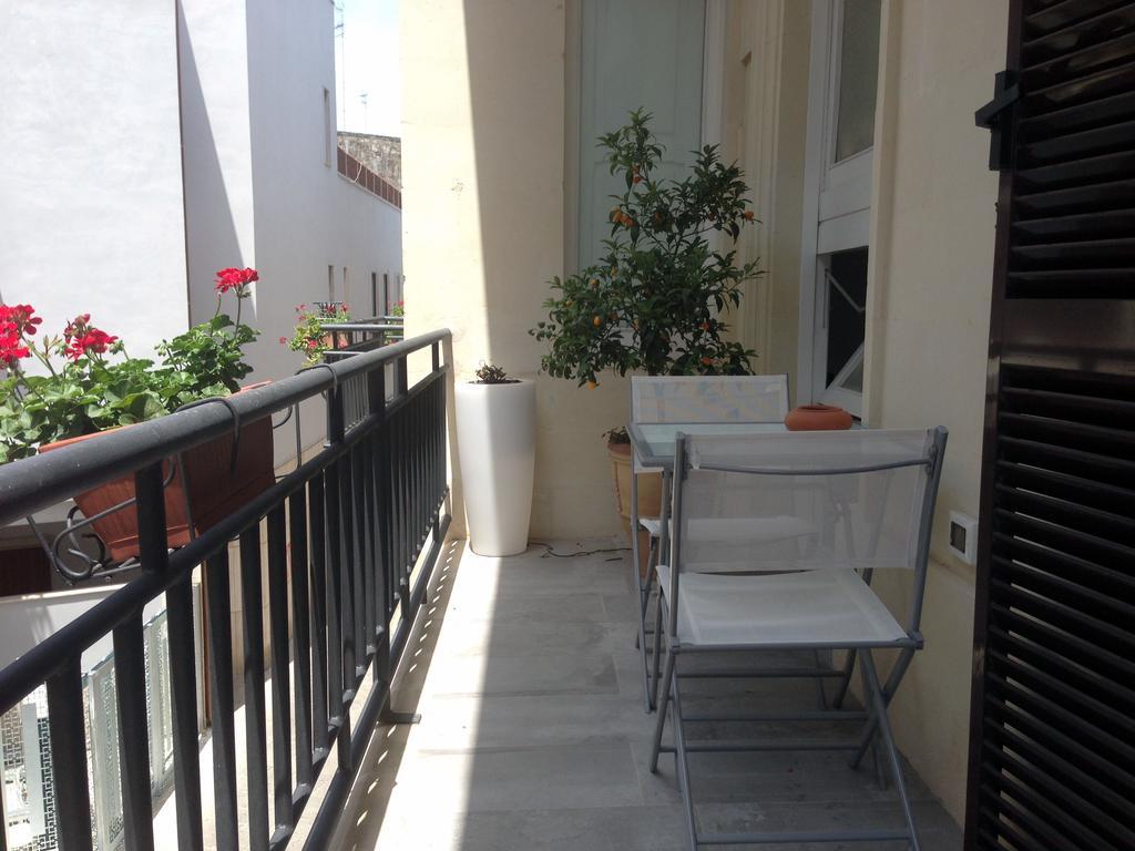 B&B Le Giravolte Lecce Extérieur photo