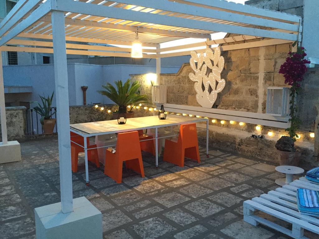 B&B Le Giravolte Lecce Extérieur photo