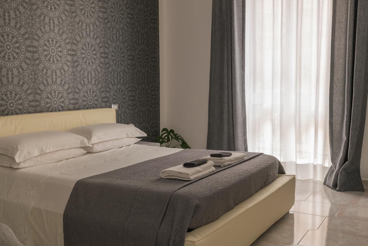 B&B Le Giravolte Lecce Extérieur photo