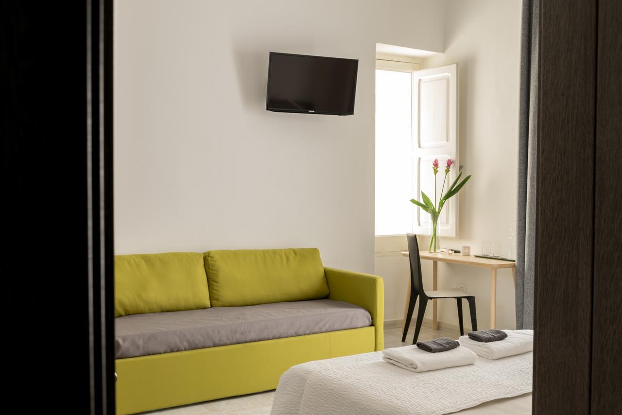 B&B Le Giravolte Lecce Extérieur photo